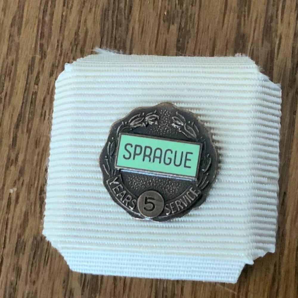 VINTAGE SPRAGUE 5 YEAR SERVICE EMPLOYEE PIN COPPER COLOUR